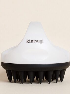 Kintsugi Scalp Reviving Brush - White
